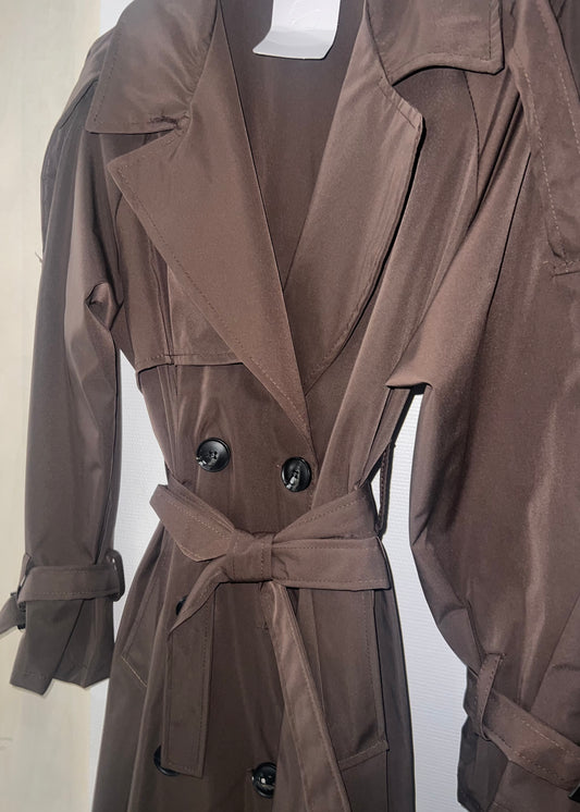 Sarah Chocolat - Trench
