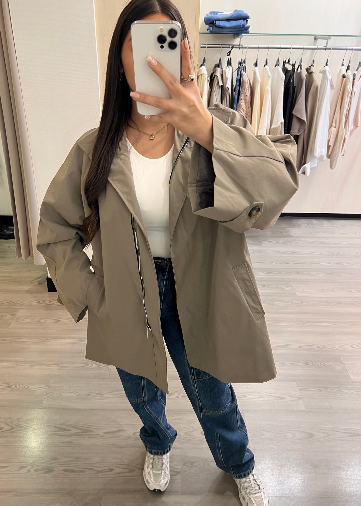 Léo taupe - Trench court