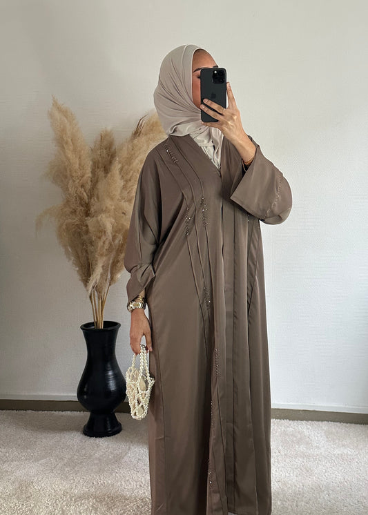 Jenna Taupe - Abaya