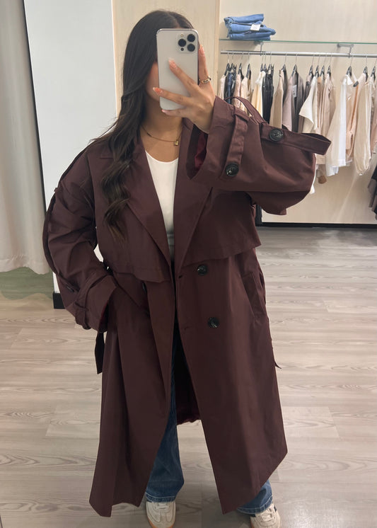 Sarah Bordeaux - Trench