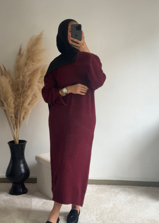 Ava Bordeaux - Robe pull